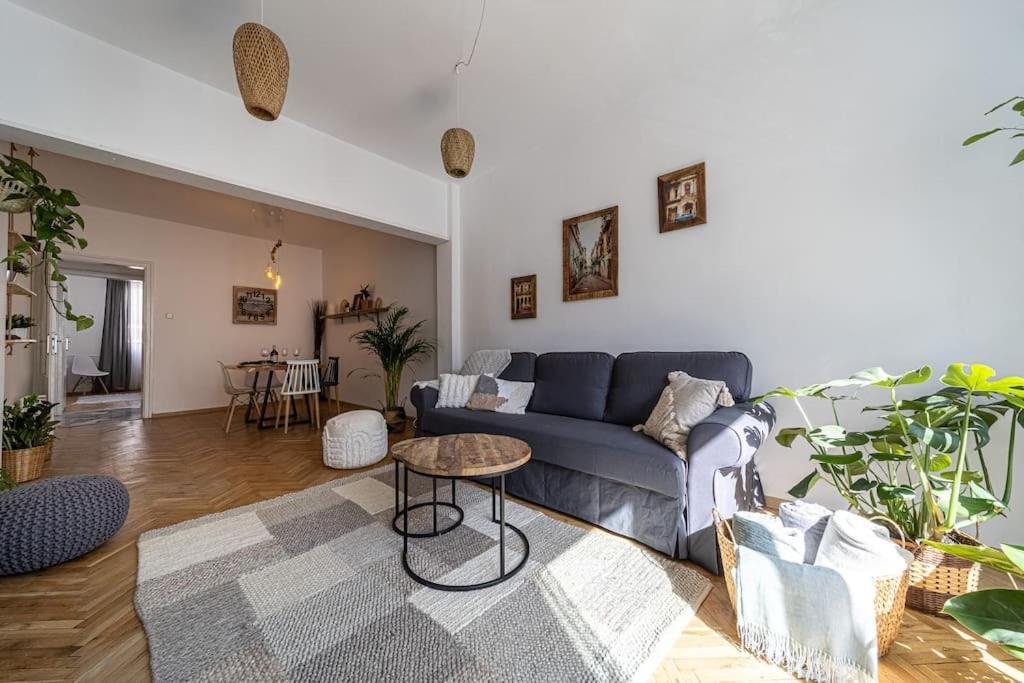 סופיה Bohohome Next To The Main Street מראה חיצוני תמונה