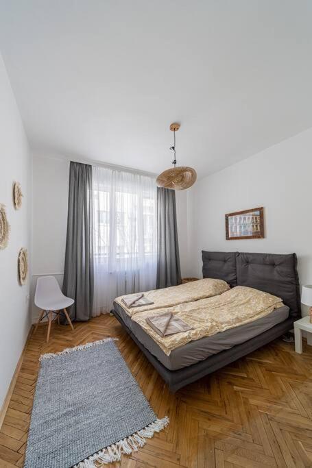 סופיה Bohohome Next To The Main Street מראה חיצוני תמונה